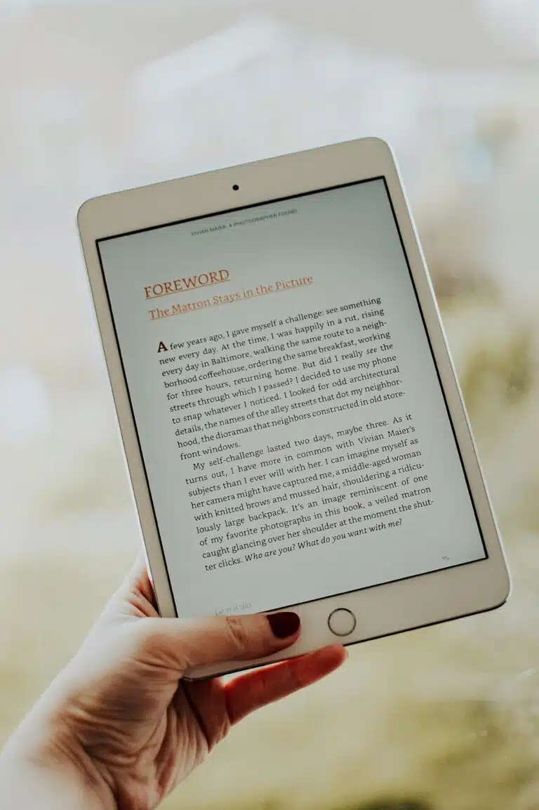 Title: The Benefits of E-books: Why Digital Reading is the Way Forward